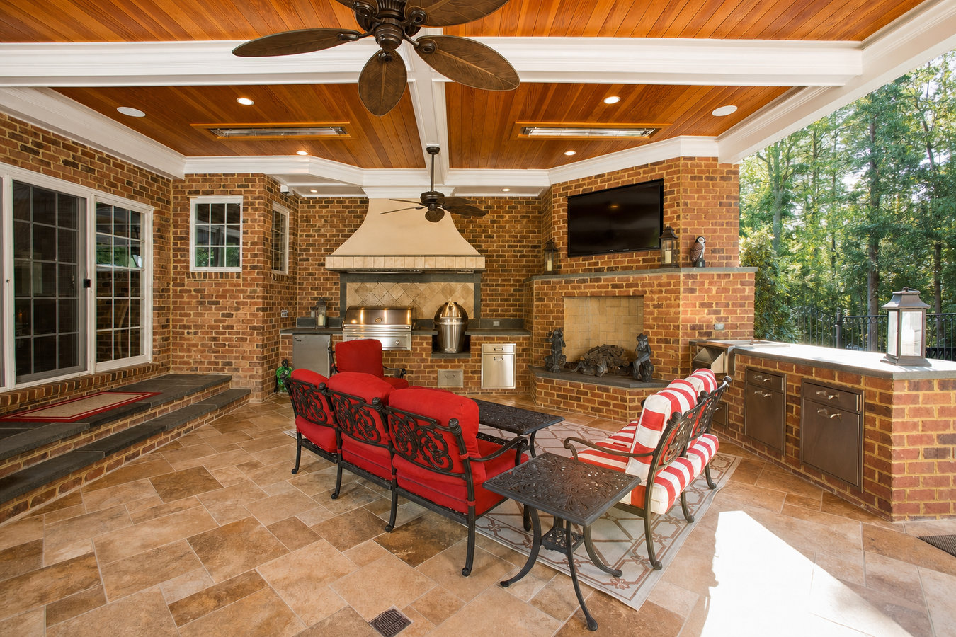 Outdoor kitchen decks
